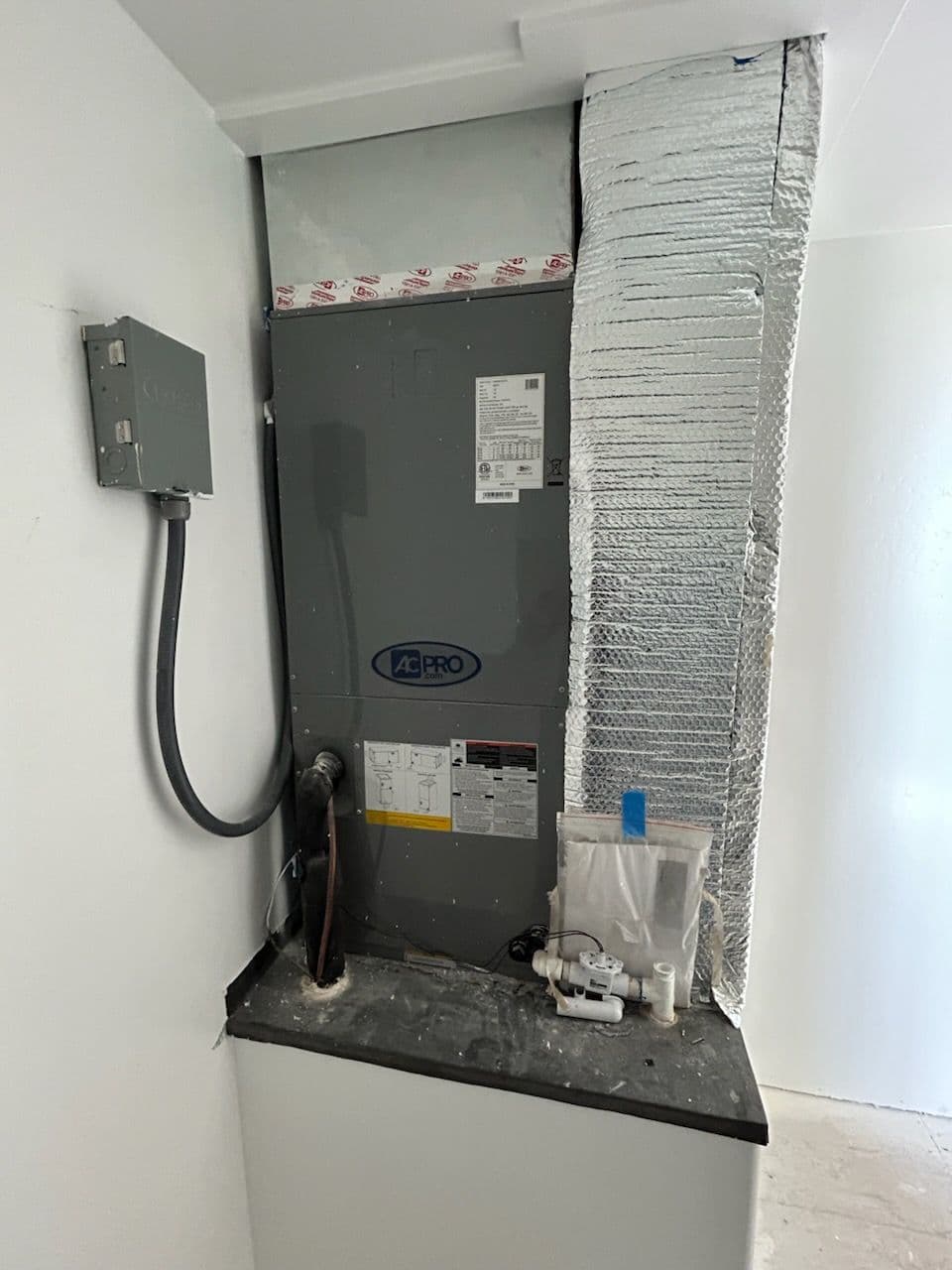 Gallery photos for Florence HVAC Upgrade - Mini Split AC Installation: Image #2