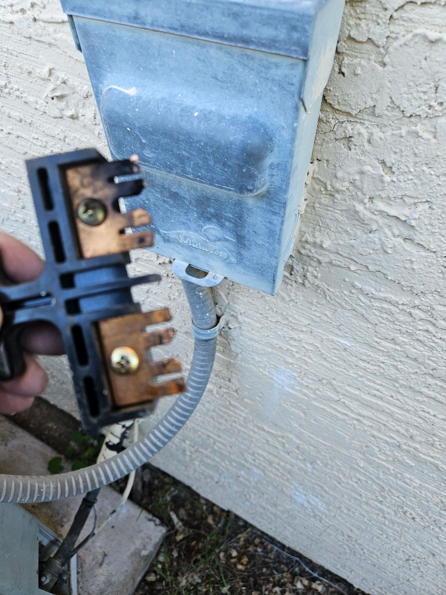 Electrical Safety Checkup Reveals Hidden Issues image